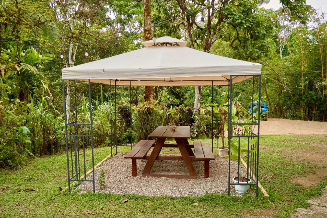 Drakes Bay Sukia Hostel מראה חיצוני תמונה