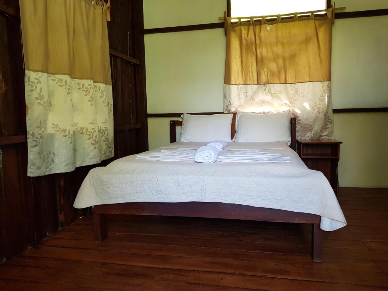 Drakes Bay Sukia Hostel מראה חיצוני תמונה