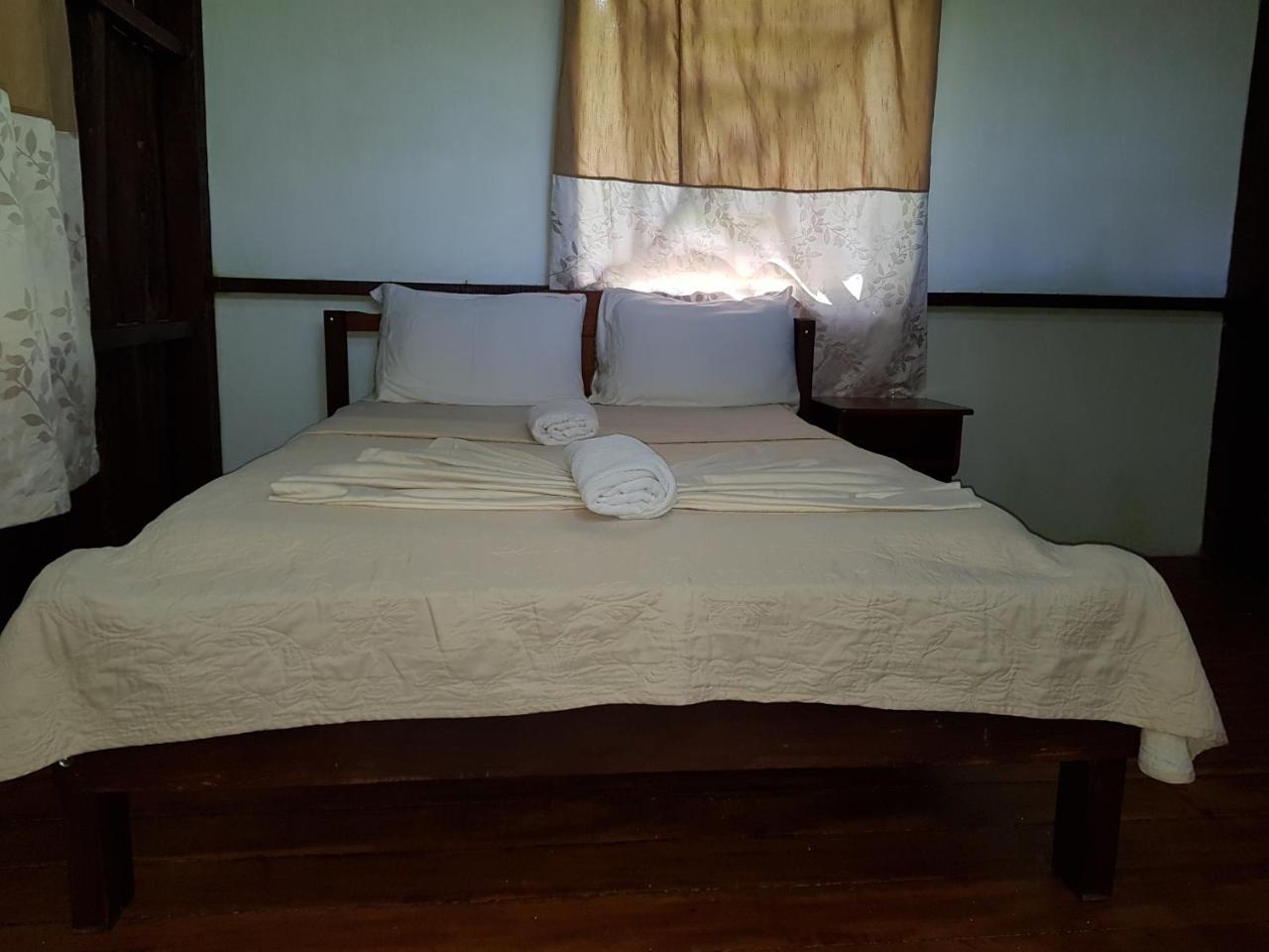 Drakes Bay Sukia Hostel מראה חיצוני תמונה